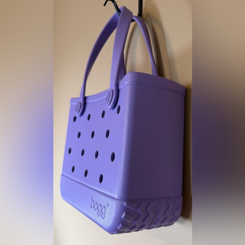 Bogg Bag Bitty in Lilac Purple - Picture 3 of 7
